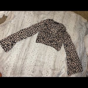 Misguided leopard crop will bell bottom sleeves
